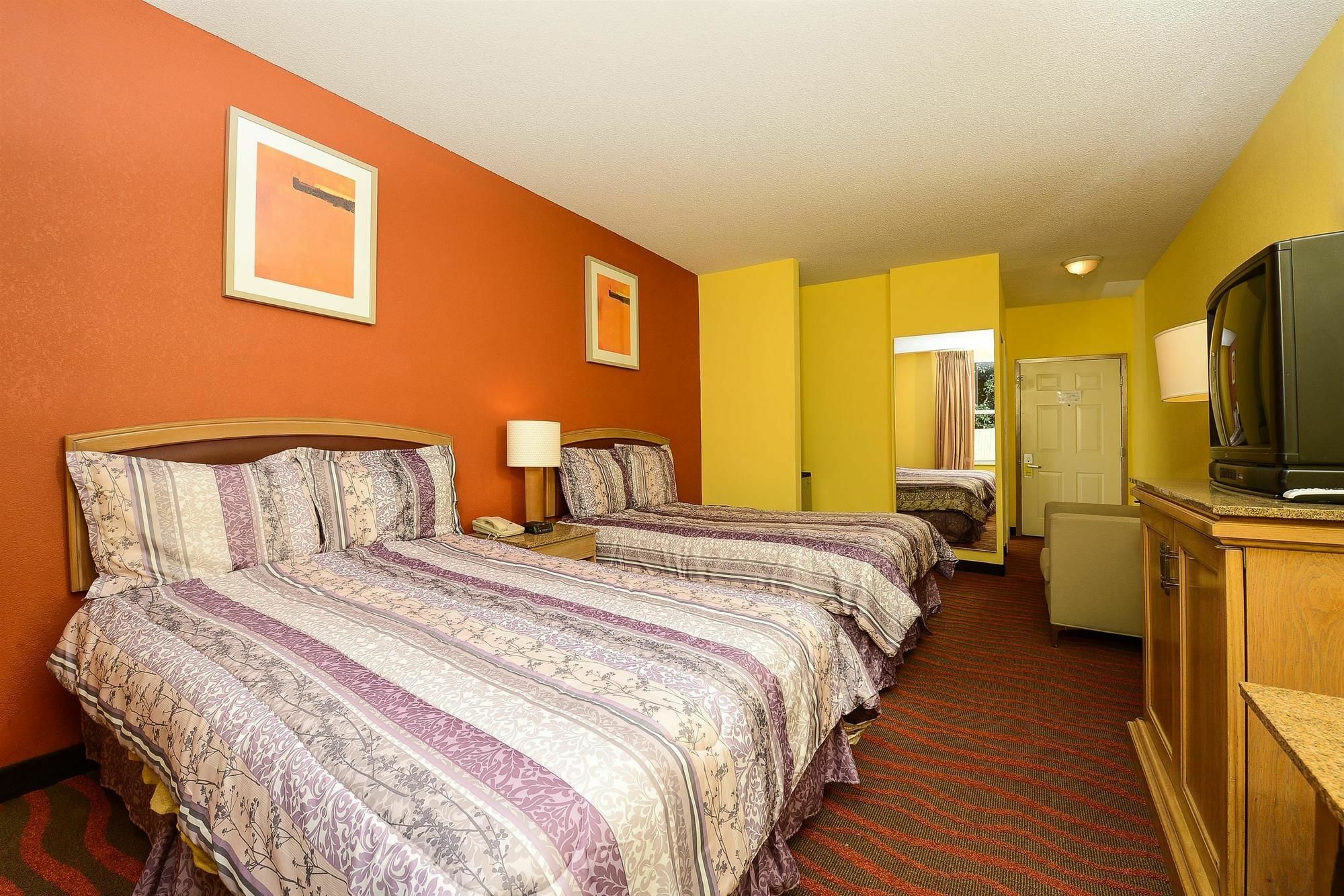 Travel Hotel